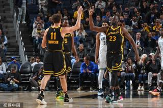 中展现出了 中展现出了