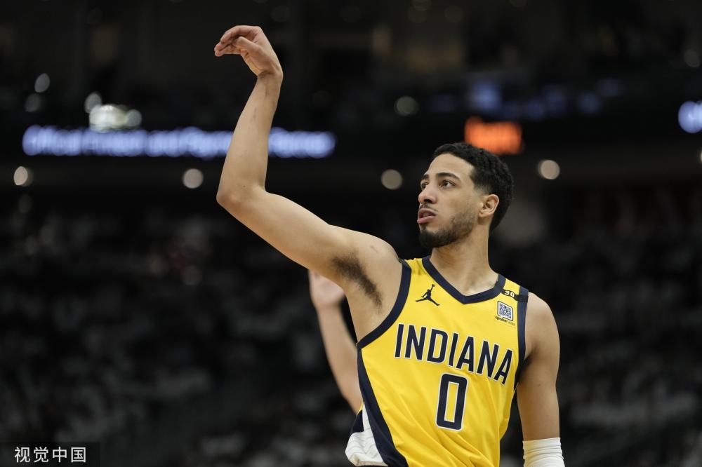 这一决定性 这一决定性