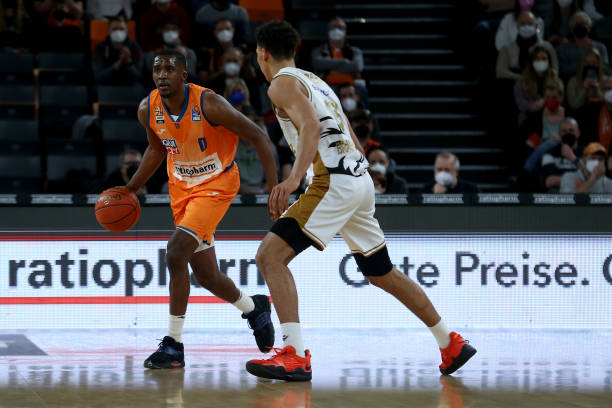 莽的铲球动 莽的铲球动